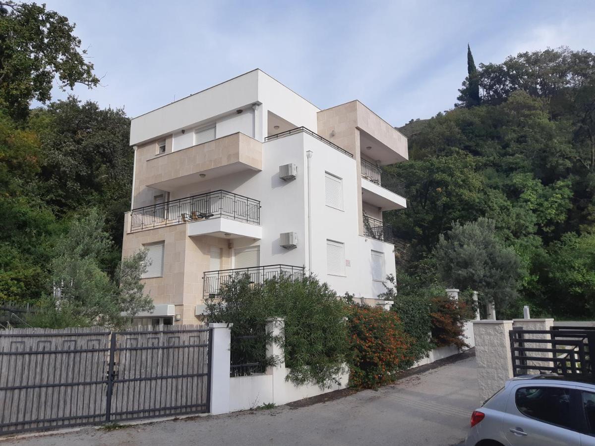 Petrovac Apartments Villa Simonovic מראה חיצוני תמונה