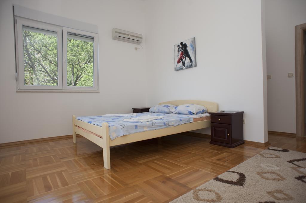 Petrovac Apartments Villa Simonovic מראה חיצוני תמונה